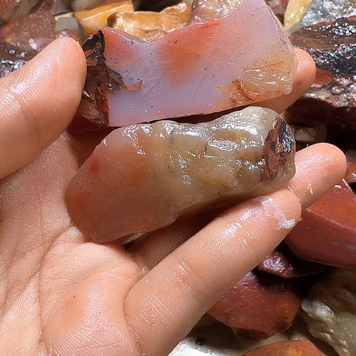 尼***哥寿山石寿山石的颜色