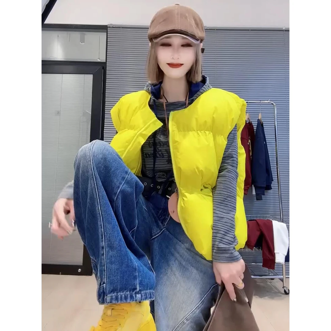 欧货2025秋冬新款百搭圆领拉链口袋肯豆风糖果色棉服马甲上衣女潮