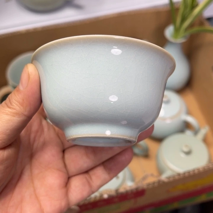 本***愿汝州原矿原釉微瑕杯杯