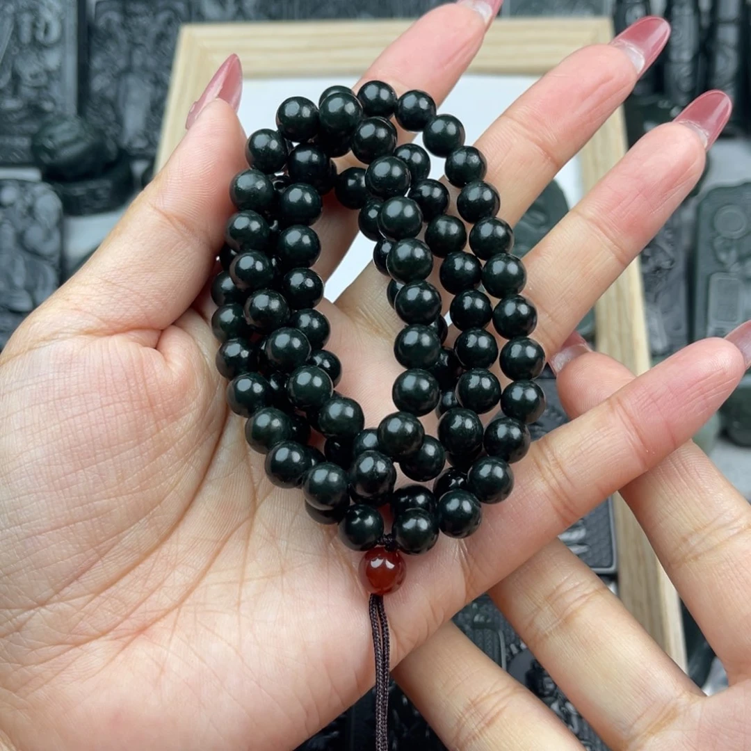 和田玉颈饰未镶嵌无**生