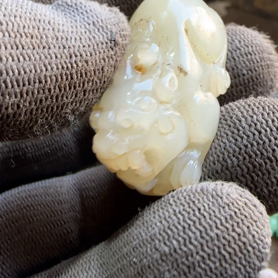 和田玉（糖玉）未镶嵌挂件