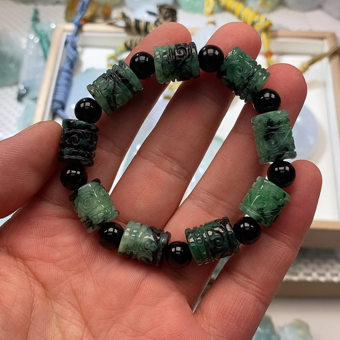 【闪购商品】翡翠未镶嵌项圈手串