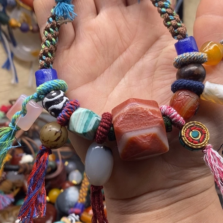 玛瑙/玉髓颈饰未镶嵌