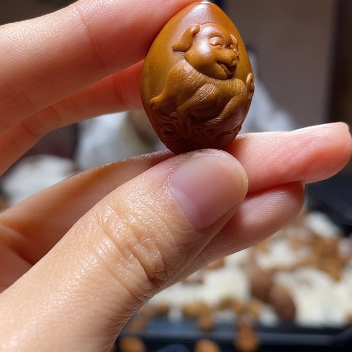 橄榄核手串/手链猪