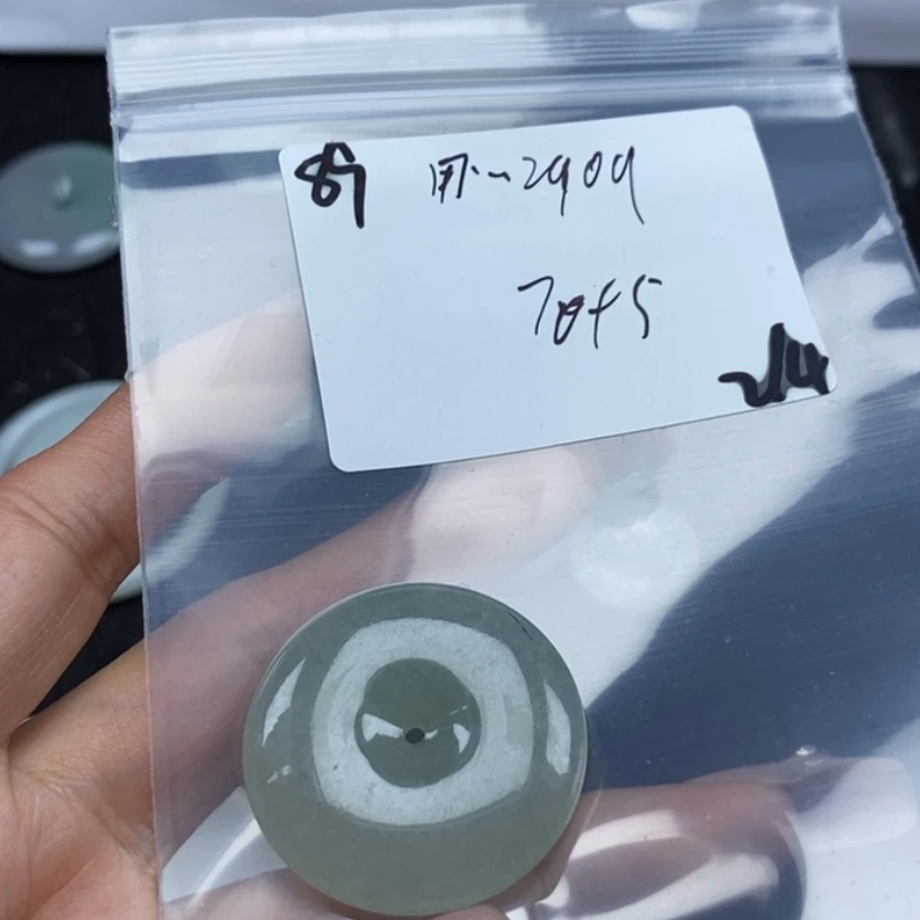 【闪购商品】翡翠颈饰未镶嵌用****9