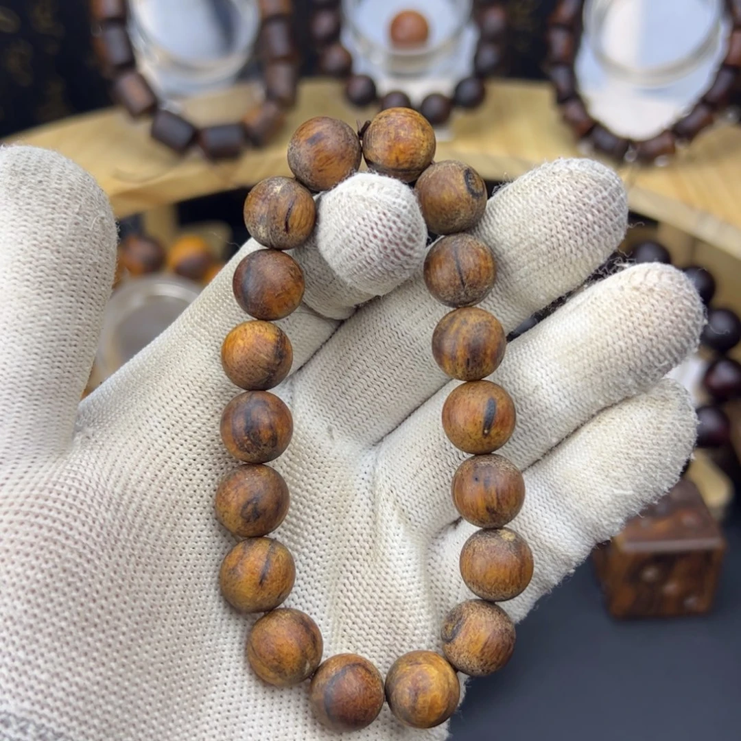 贡木12瑕疵手串特惠福利