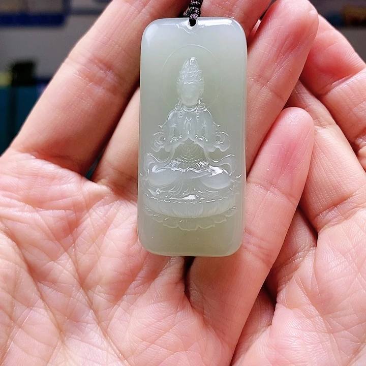 【闪购商品】颈饰未镶嵌和田玉