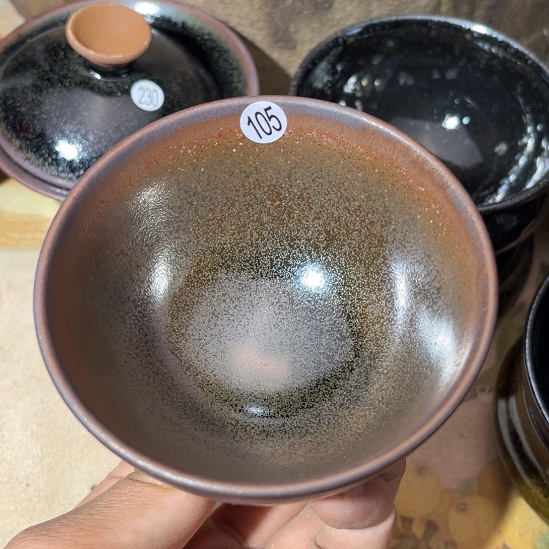 茶盏义兴龙窑坚持真柴烧