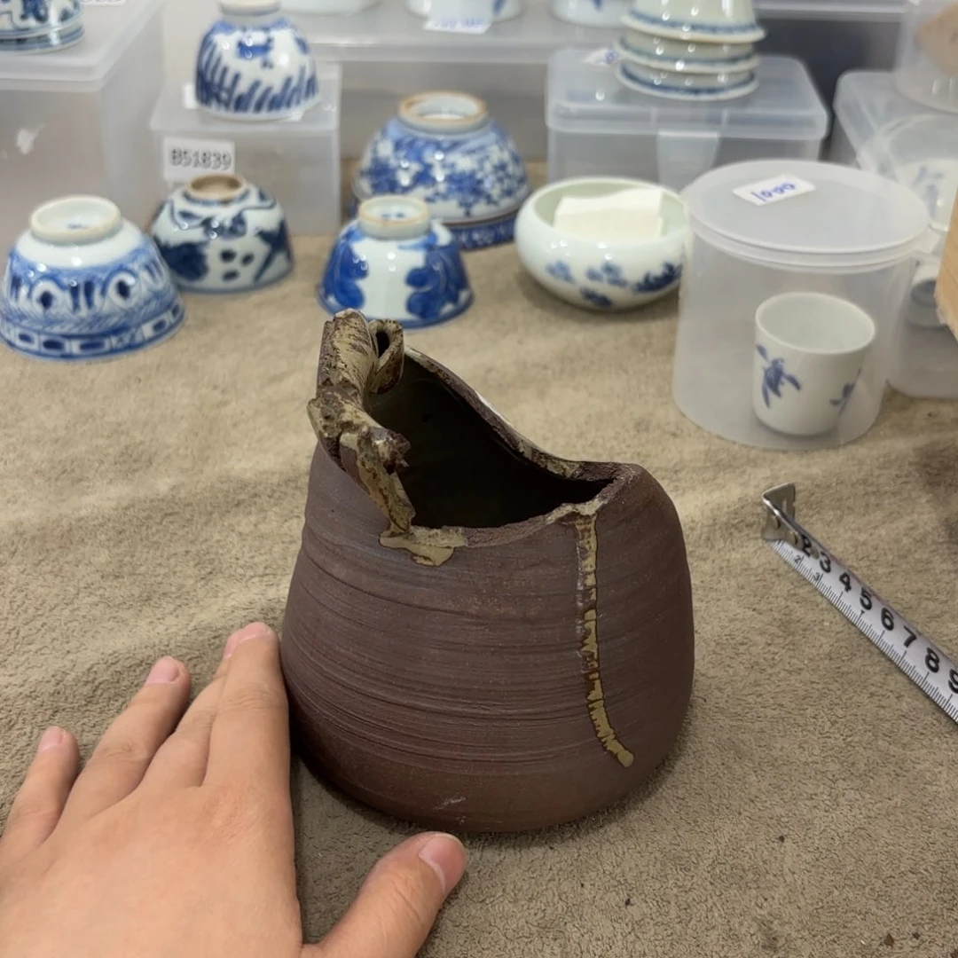 瓷片非常好看的花瓶