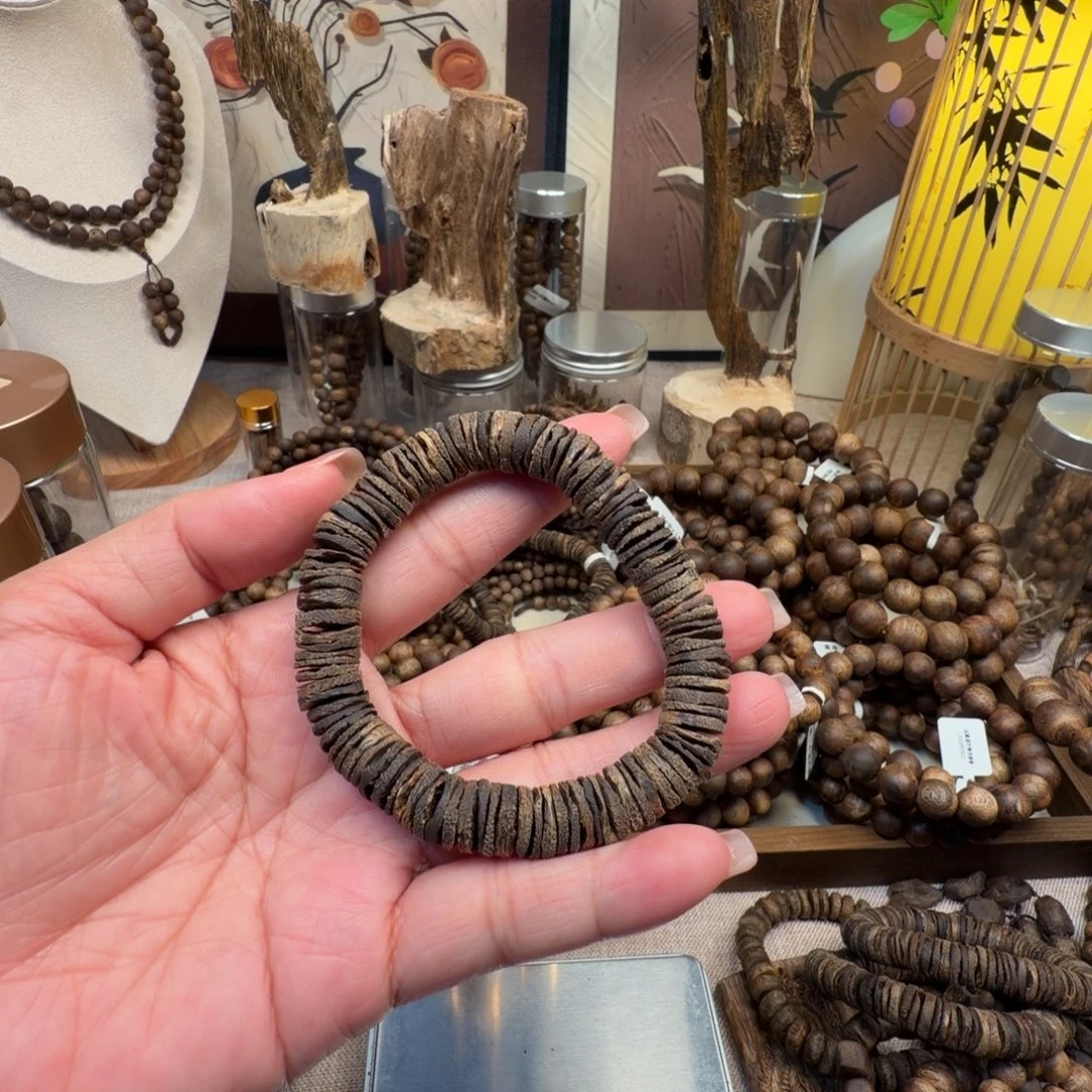 沉香碎屑沉香卡10mm12克➕