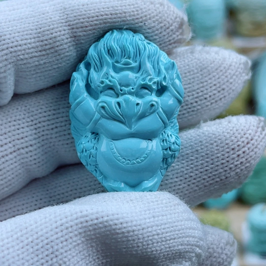 绿松石未镶嵌珠宝奇石