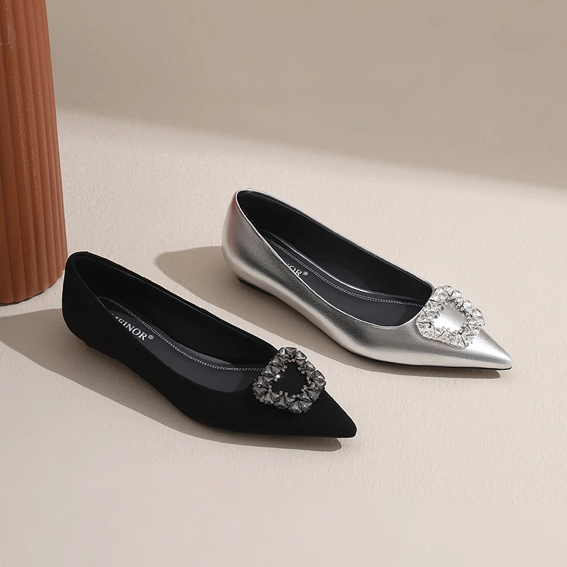 AMEINOR2025夏季新款法式尖头方扣水钻舒适软底低跟浅口女士单鞋