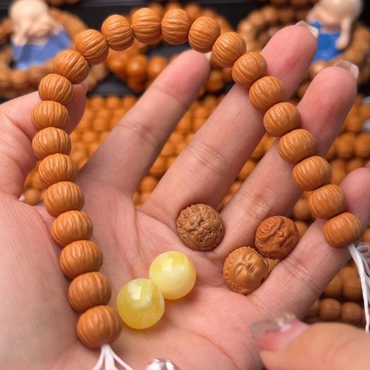 唐***.猴头核桃吊坠11111111111111