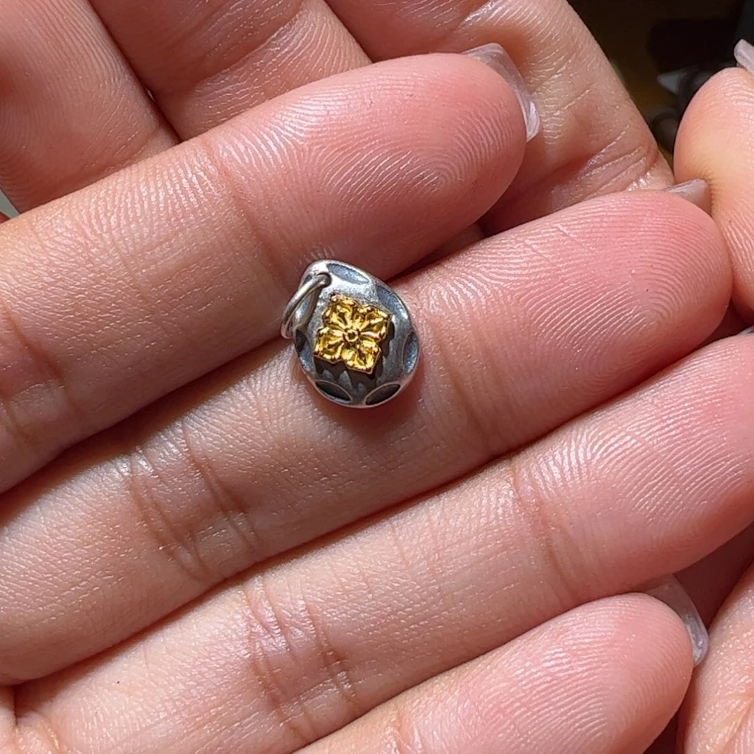 玛瑙/玉髓颈饰未镶嵌王***?