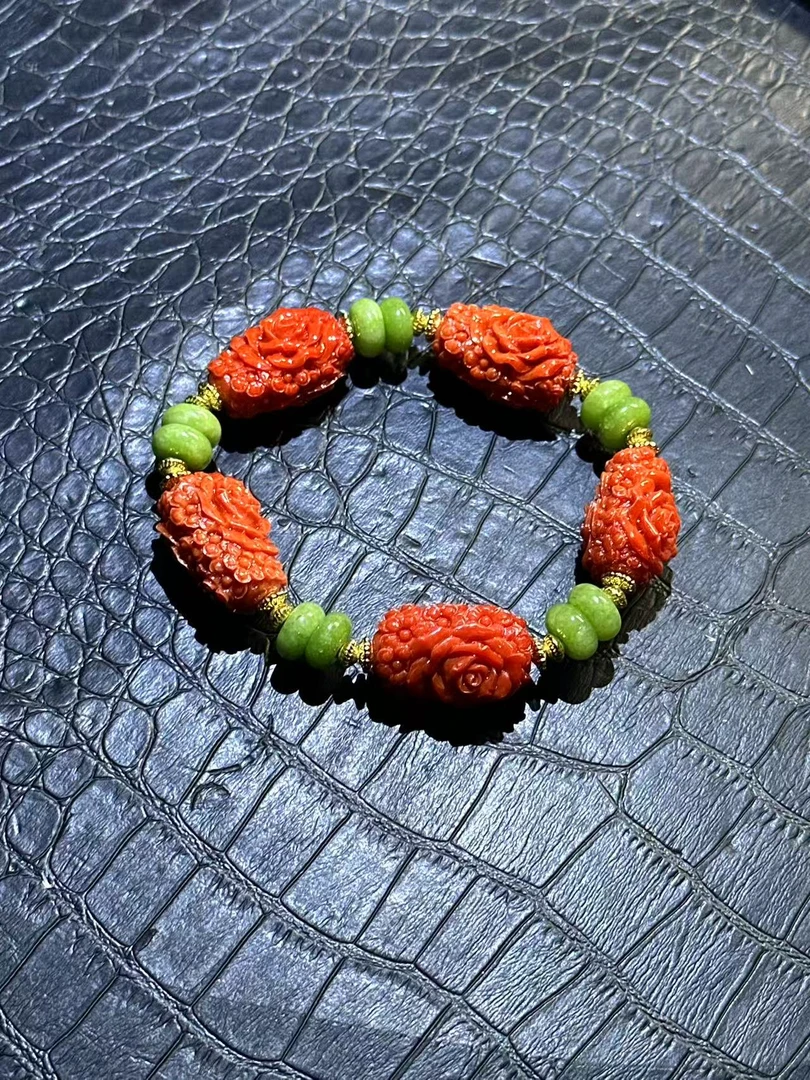 【典藏臻品】时尚气质百搭手链y11410