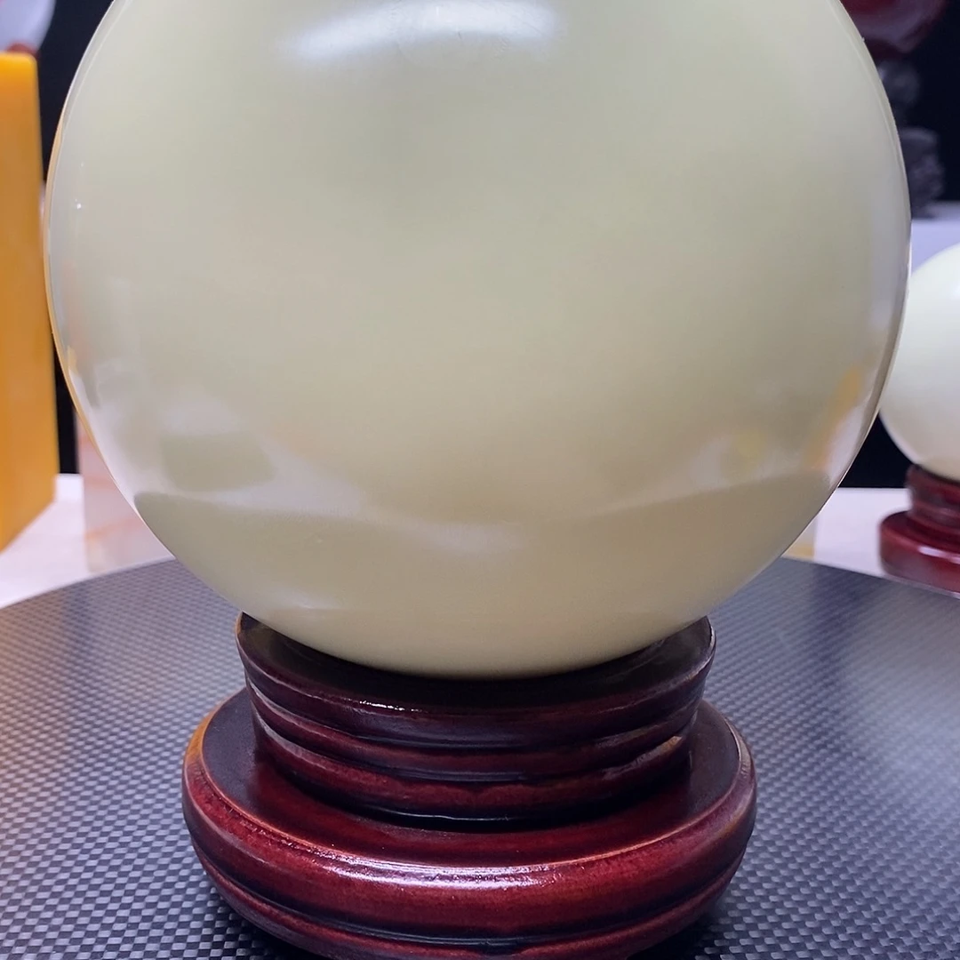 锌合金你的世界只有在