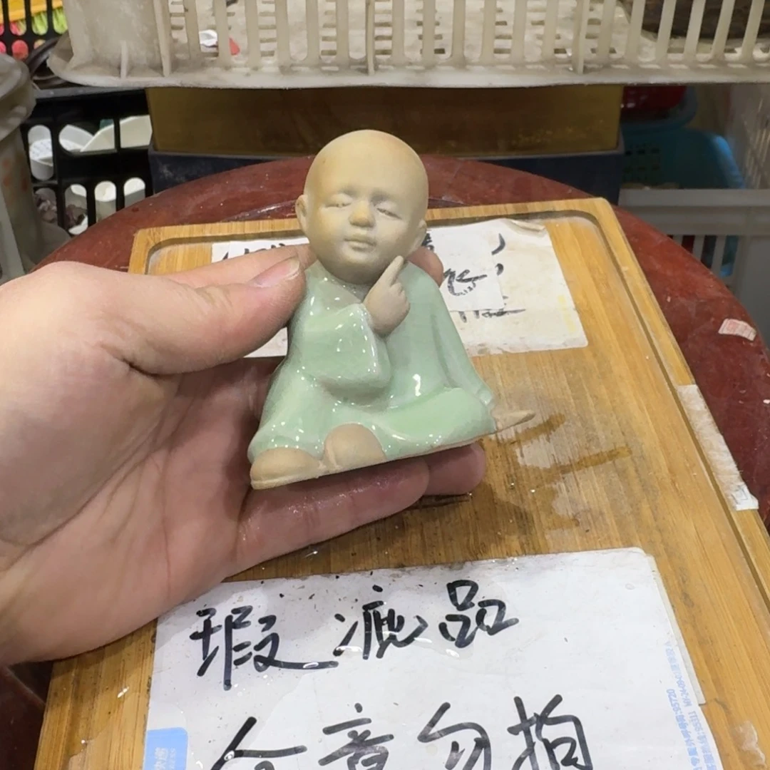 瑕疵介意勿拍陶瓷器皿A049