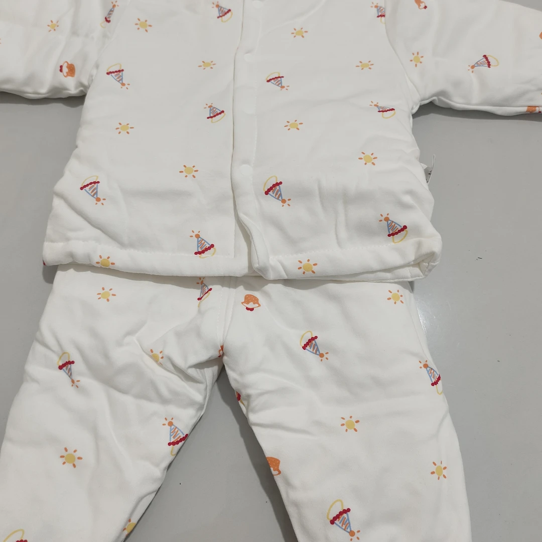 婴幼儿高腰护肚分体套装
