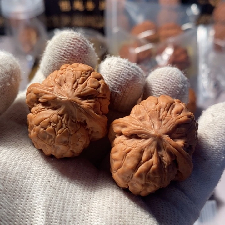 文玩核桃吊坠33.36甲骨文