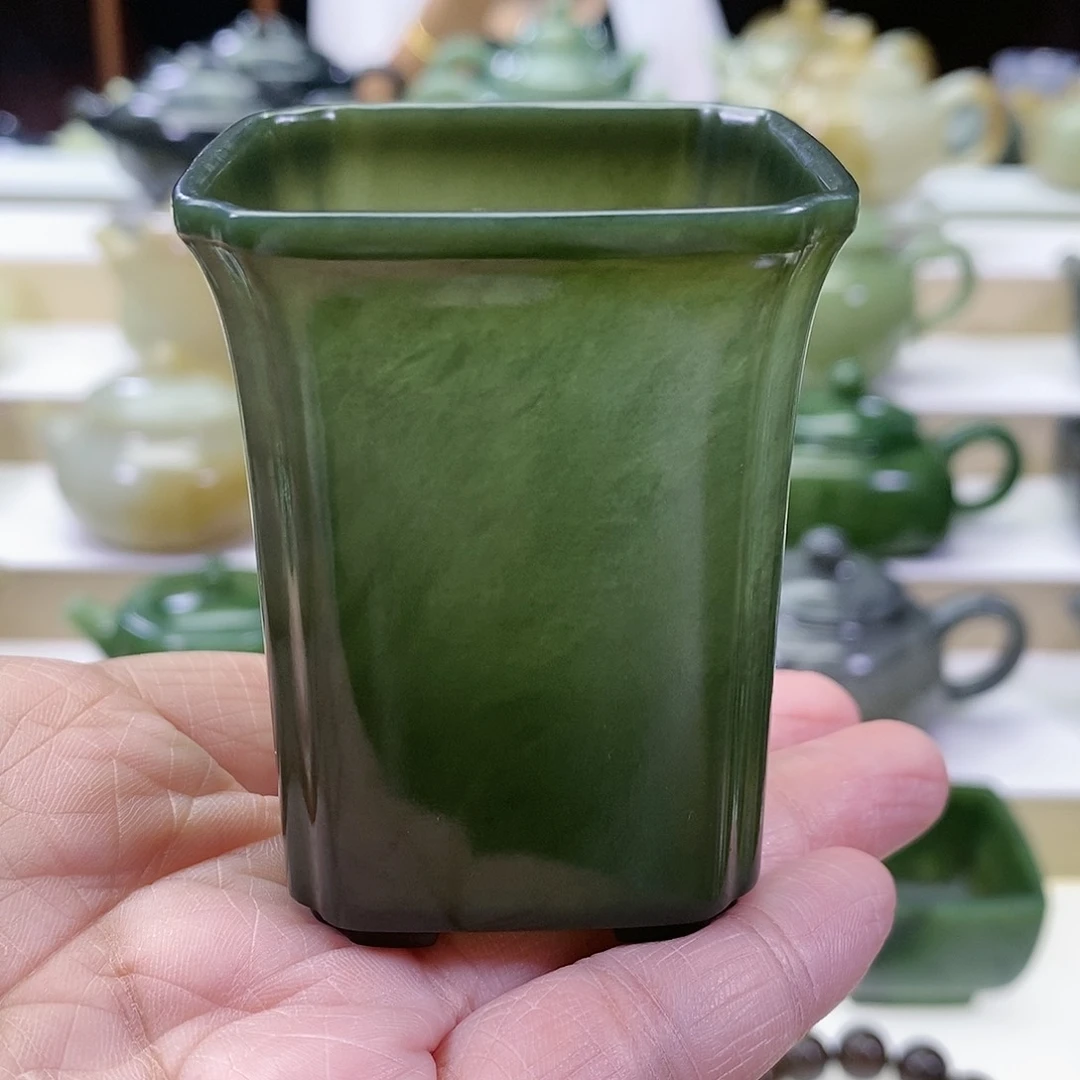 和田玉未镶嵌挂件茶杯100m l