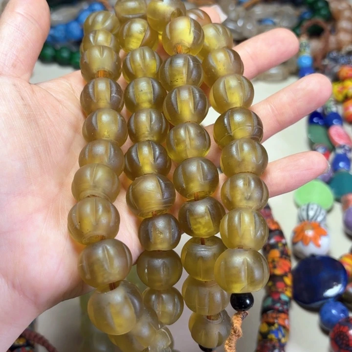 玻璃颈饰琉璃琉璃