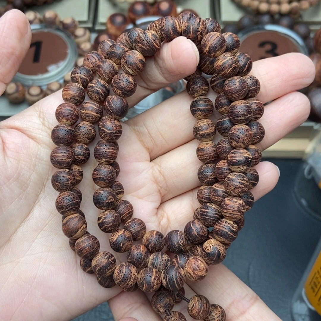 牛***哥降真香手串/手链08/王侯金甲