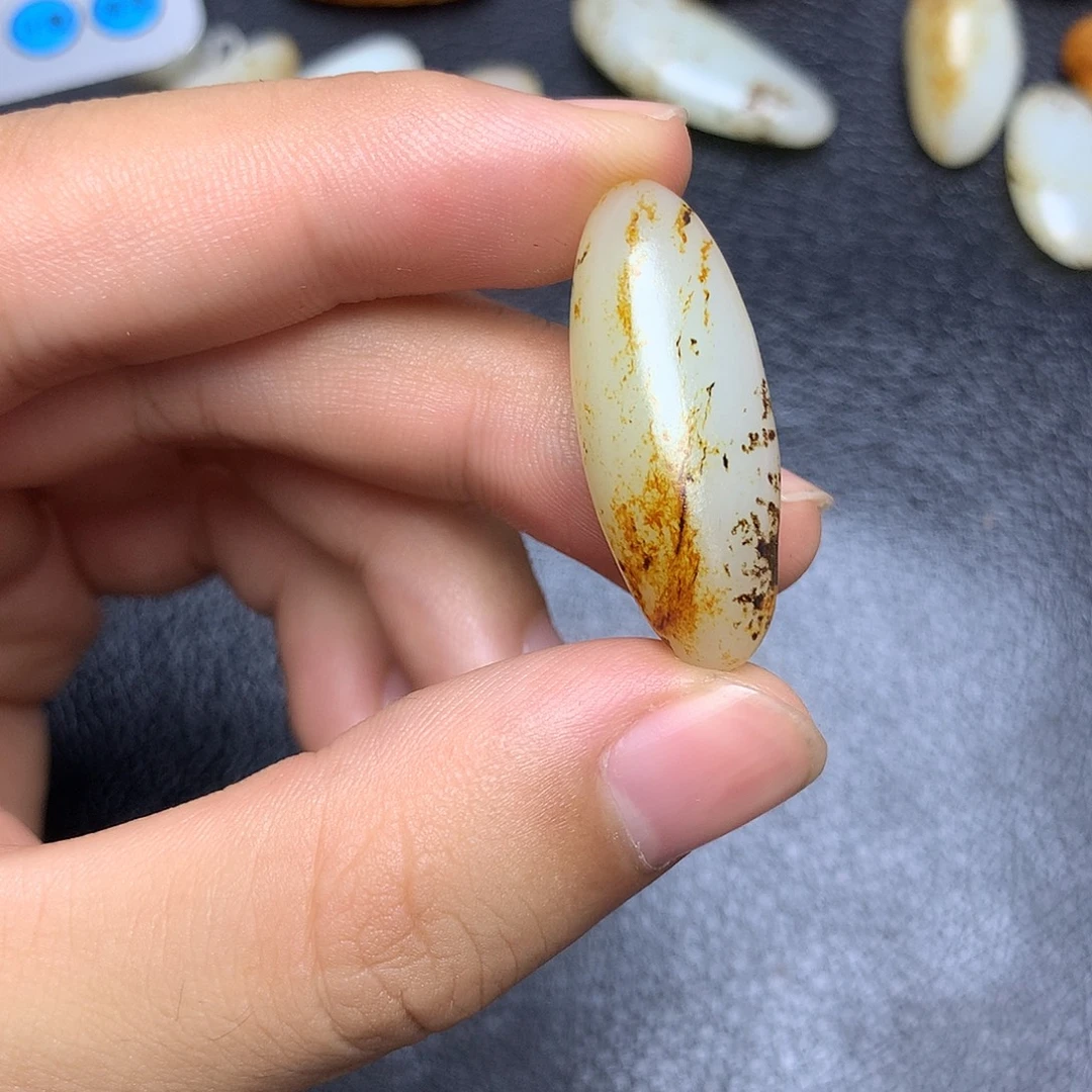 未镶嵌和田玉挂件