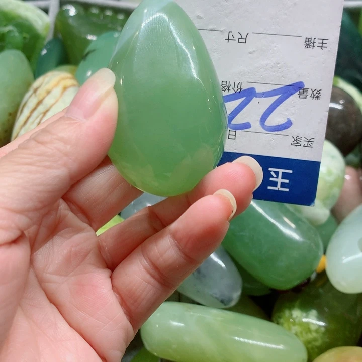 蛇纹石玉未镶嵌手把件
