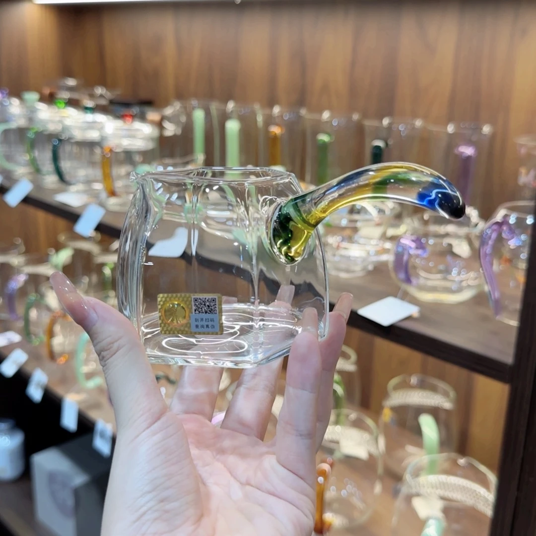 禾器棱然迷翠。。。。。
