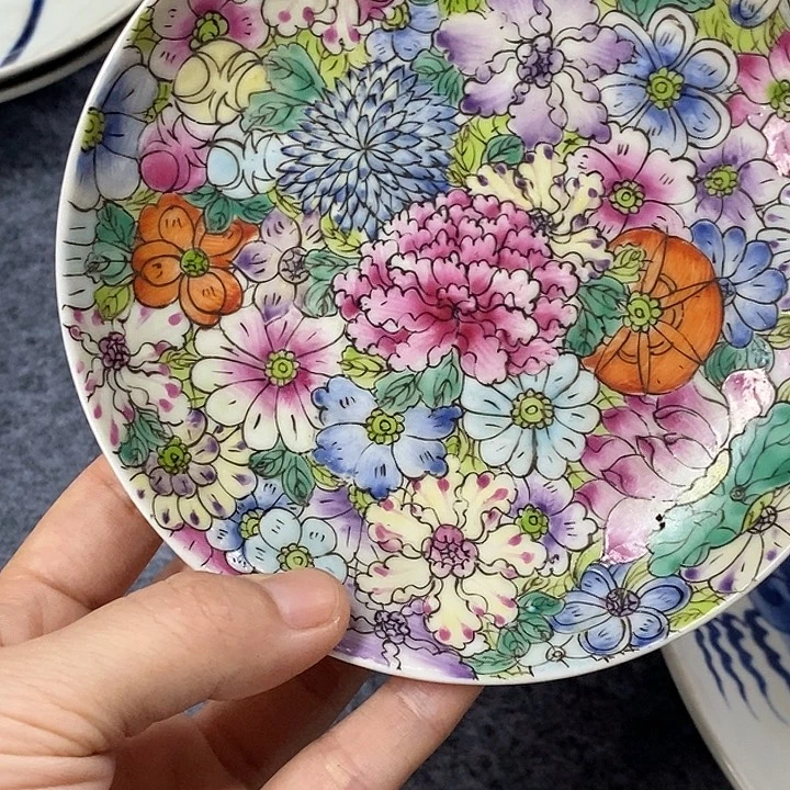 粉彩盘子一个，粉彩盘
