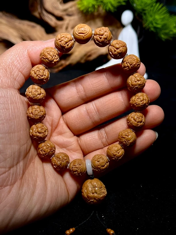猴头核桃凤羽料精雕荷叶财神男女文玩手串