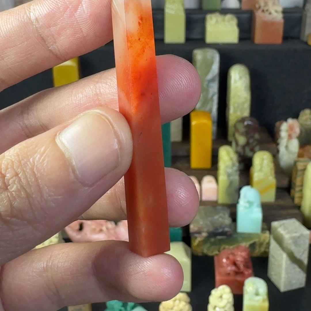 昌化石印石老挝石红华冻牙签