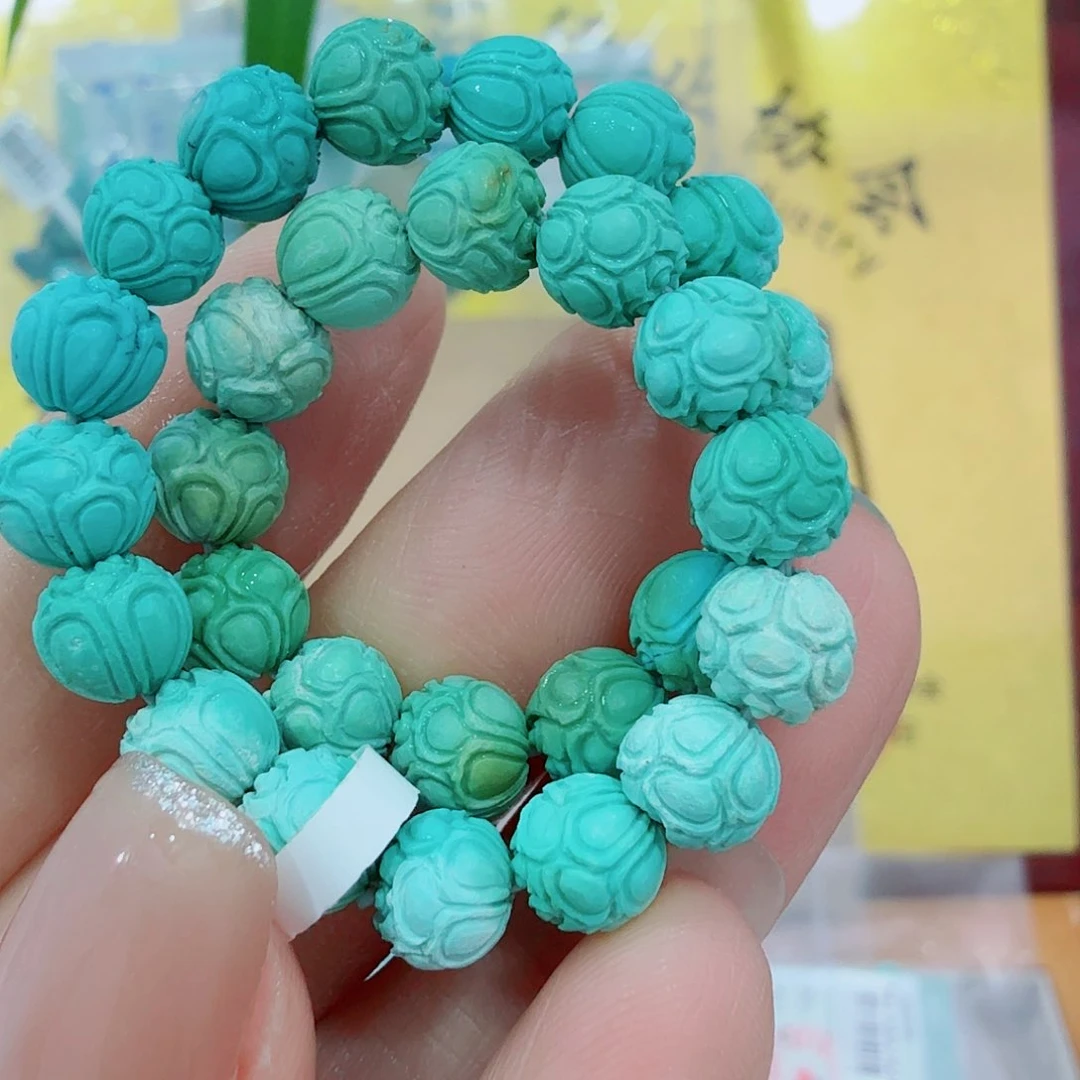 未镶嵌绿松石珠宝奇石
