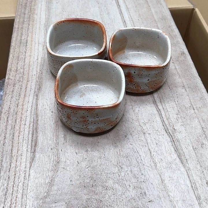 瓷片噗哈哈哈哈哈哈哈哈我笑