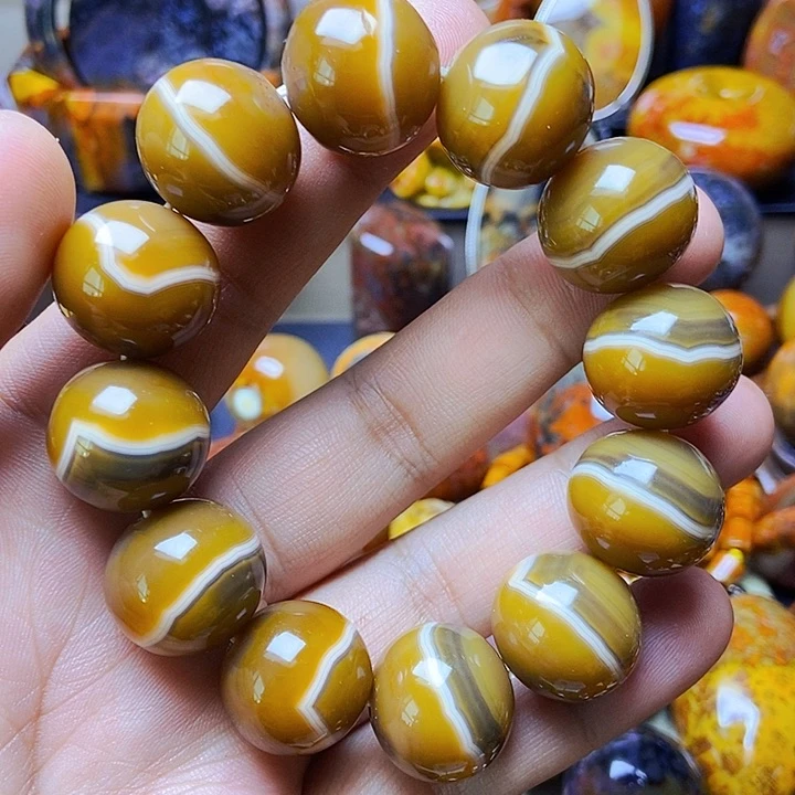 玛瑙/玉髓战国红玛瑙颈饰未镶嵌