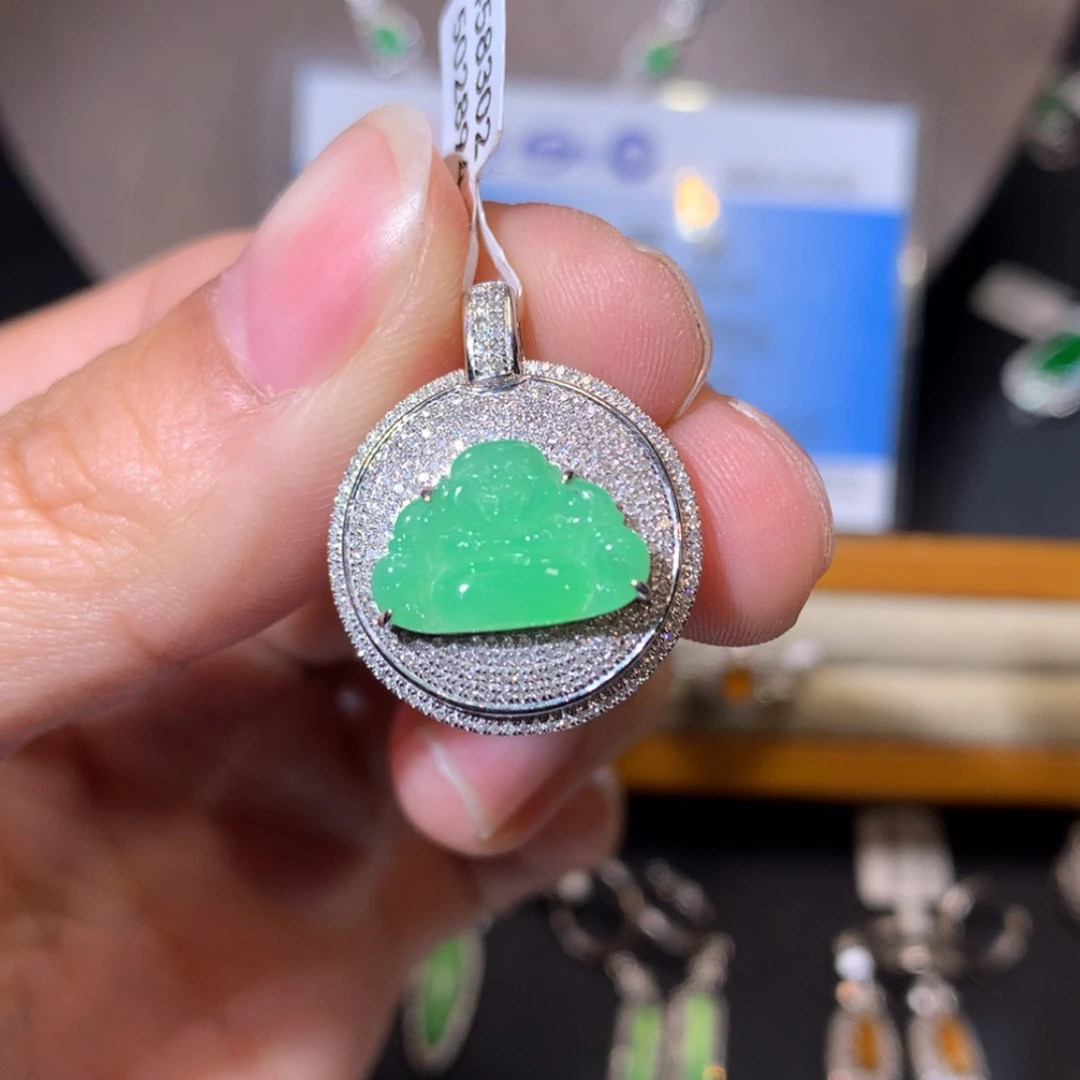 【闪购商品】翡翠吊坠(不含链)18K金镶嵌翡翠吊坠