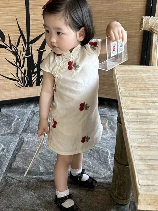 东方美女宝宝新中式国风甜美樱桃刺绣旗袍背心裙女童夏季连衣裙新