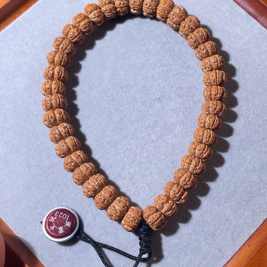 金刚菩提吊坠泰森十出一手持