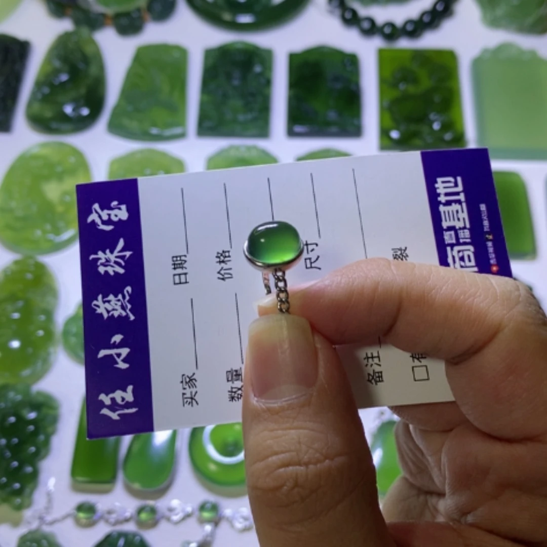 【闪购商品】银S925镶嵌蛇纹石玉戒指