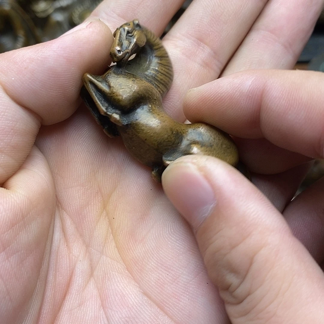 铜器精美摆件商品