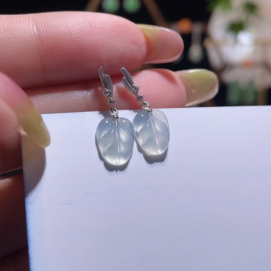 翡翠18K金镶嵌耳饰