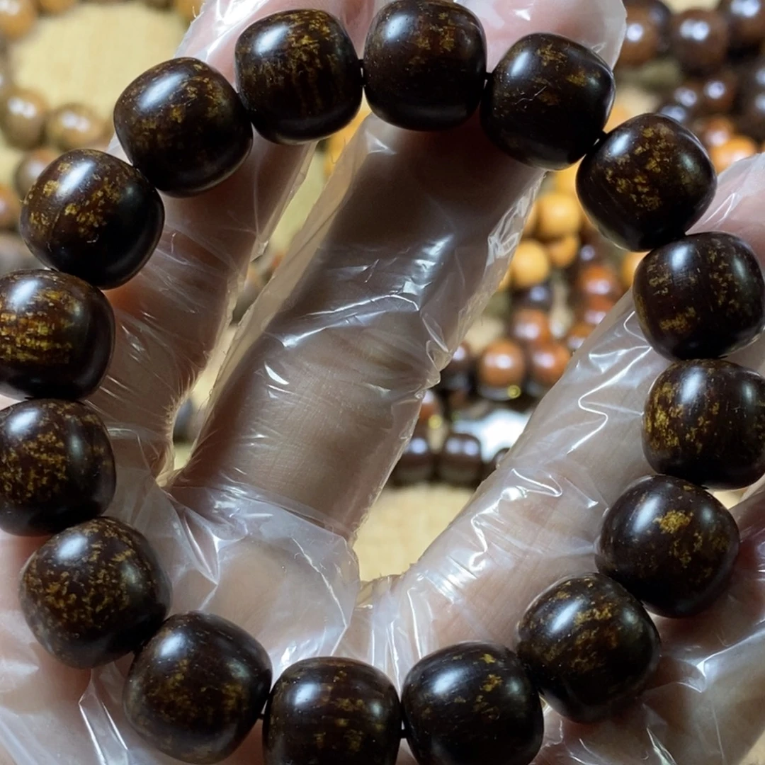 ****.贡木巴贡黑冰火彩龙鳞1314