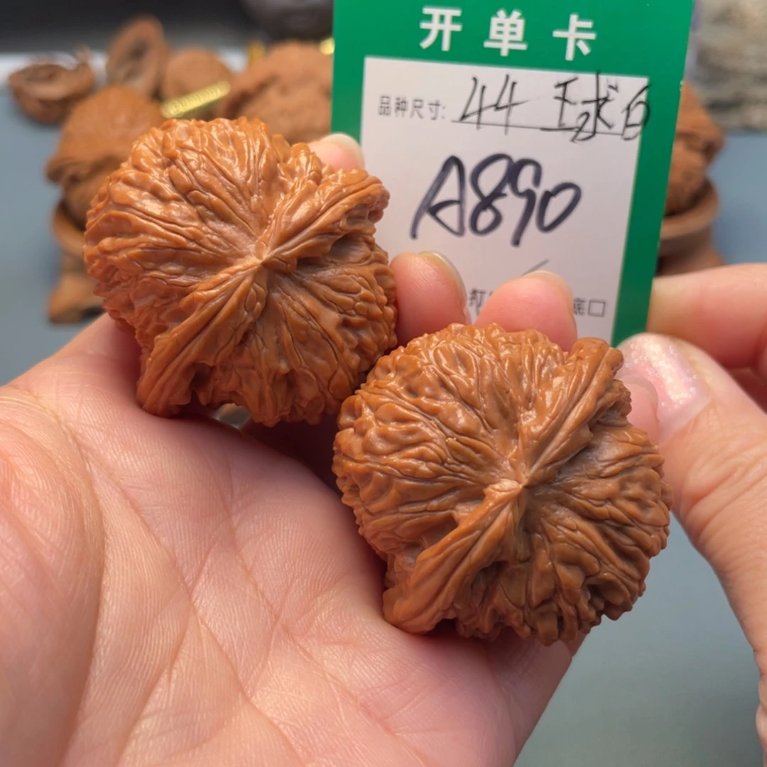 吊坠桃核文玩核桃