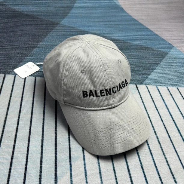 95新 Balenciaga/巴黎世家 巴黎世家灰色字母棒球帽