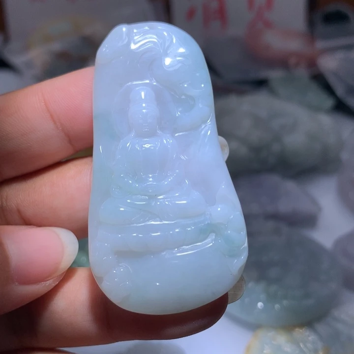 翡翠未镶嵌颈饰保真天然A货翡翠