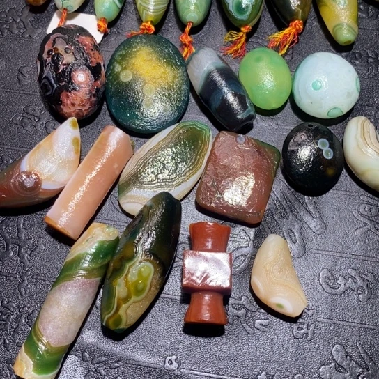 石英质玉未镶嵌珠宝半成品@**子