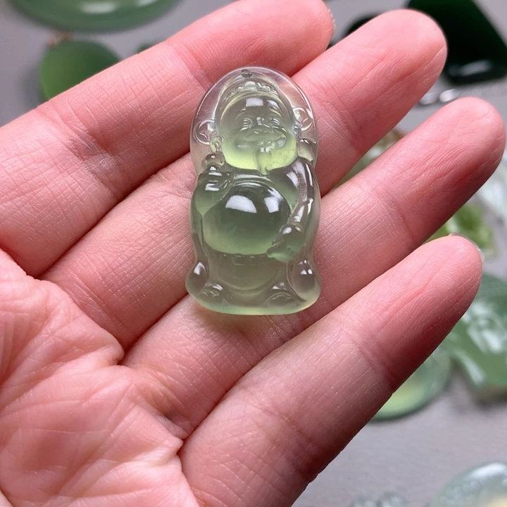 蛇纹石玉未镶嵌颈饰岫玉