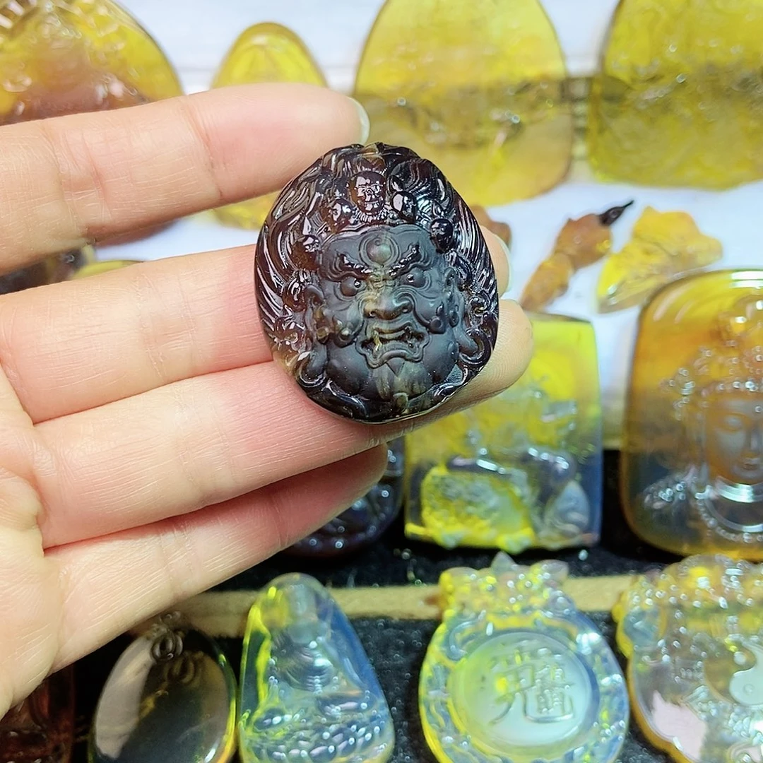 琥珀颈饰未镶嵌大黑天