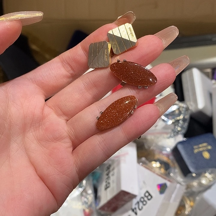 ****木中古香水沐浴露持久留香