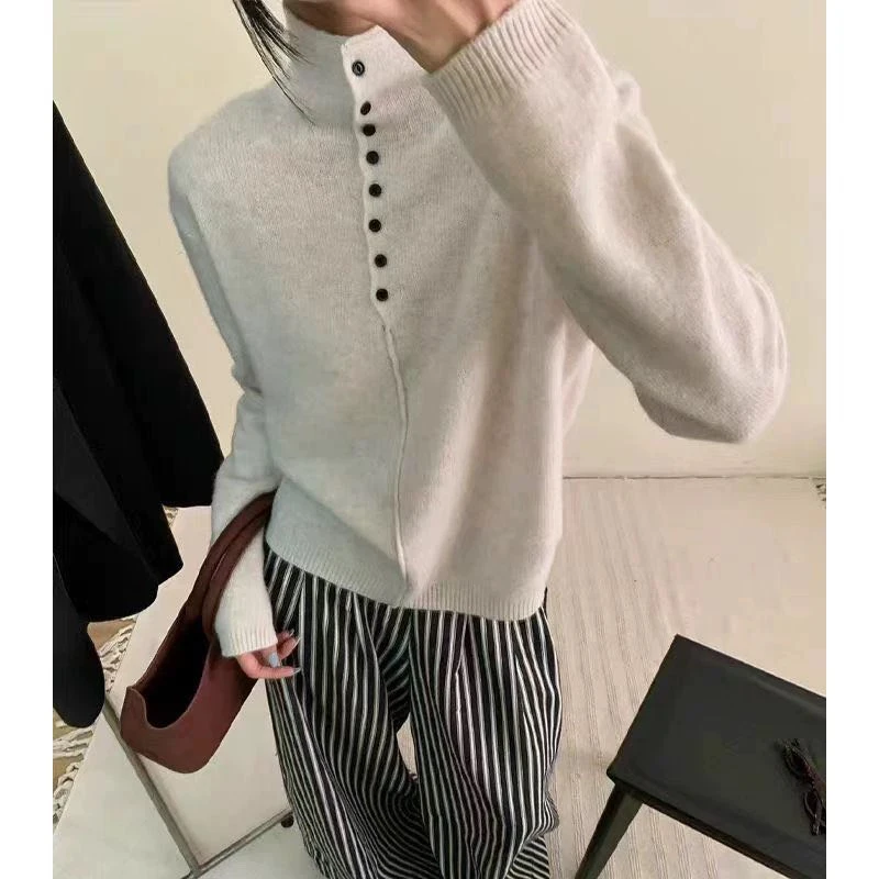 晨妹～高货浣熊绒方糖半扣高领针织毛衣8881